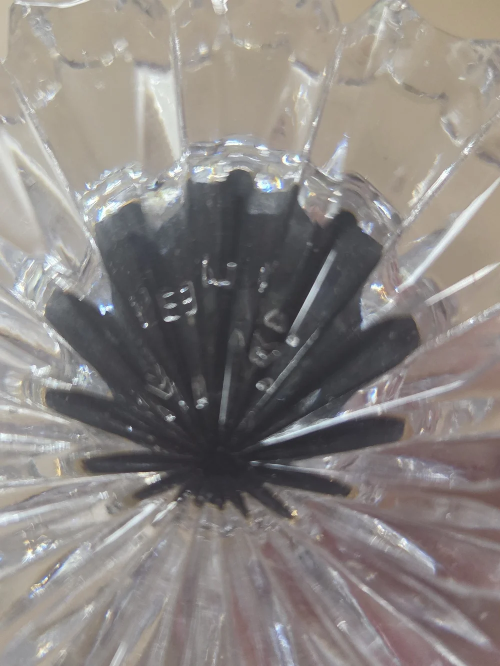 Vintage Crystal Desk Clock Sunburst Petal Taiwan Quartz Needs Battery Paperweigh